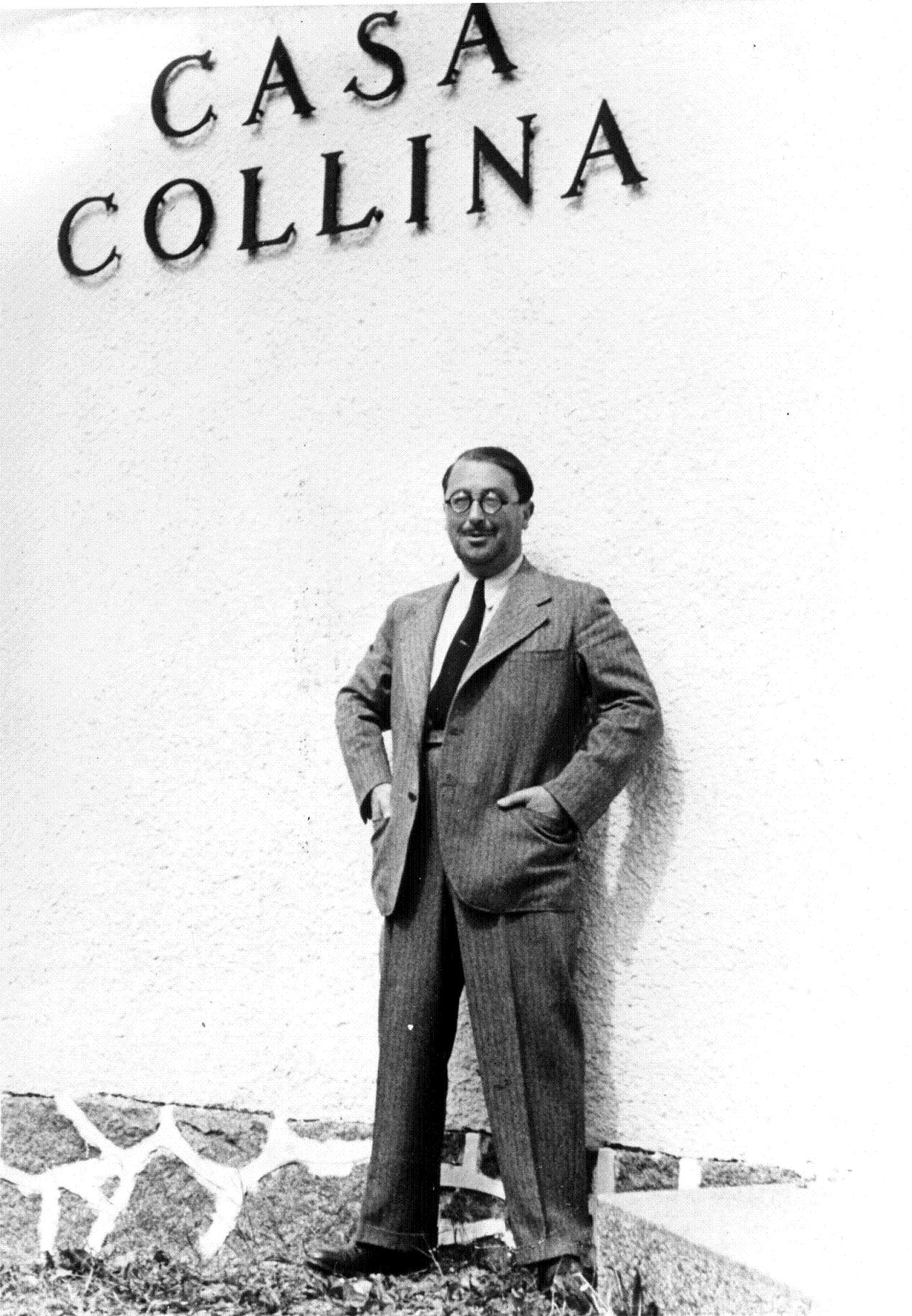 Gunnar Serner utanf&ouml;r Casa Collina p&aring; Bornholm. Foto i Vecko-Journalen 1945:21 som illustration till en artikel om "&Ouml;stersj&ouml;ns Malta". K&auml;lla: Wikimedia Commons.