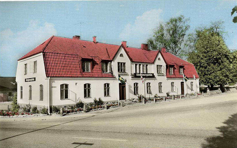 Marieholms (eller &Aring;karps) G&auml;stgivareg&aring;rd &aring;r 2000.