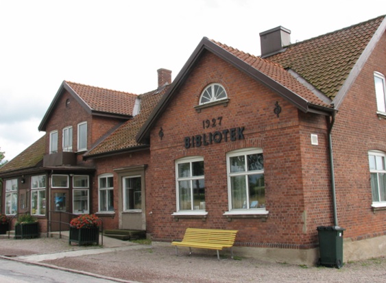 Bibliotekshuset 2010 och f&ouml;re detta bank och kommunhus