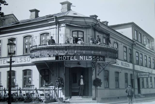 "Eslövskungen",Chr. E Nilsson lät bygga hotell Nilsson, Storgatan, Eslöv. Det försvann i början av 1960-talet. Källa: Eslövs kommuns bildarkiv, Föjers foto.