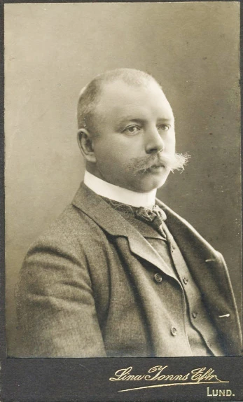 Portr&auml;tt av Albert Sahlin