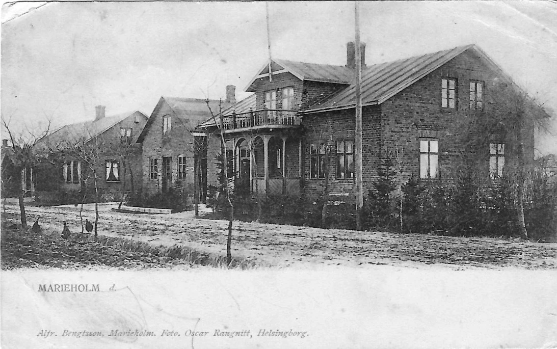 Omkr. 1910, Kävlingevägen. Huset t.v. inrymde "100-mannaföreningens" sal