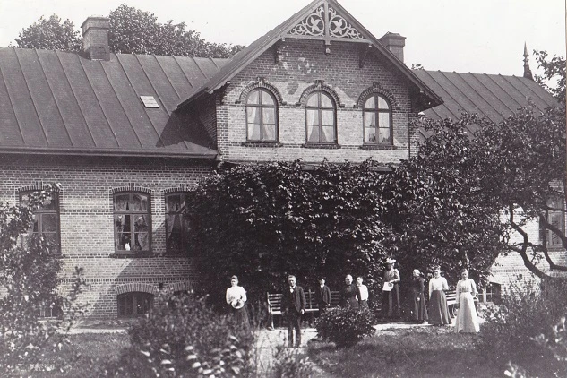 Marieholmsgården från tiden då Selma Sundelius bodde i huset.